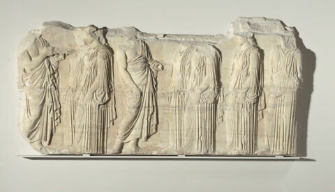Plaque des Ergastines, bloc 7 de la frise Est des Grandes Panathénées, image 6/16
