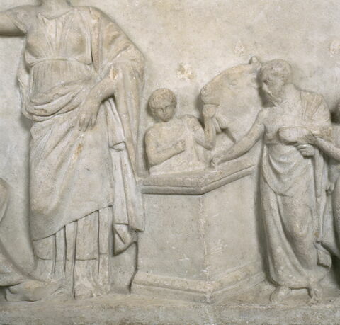 Relief votif dédié à Asclépios et Hygie, image 3/7