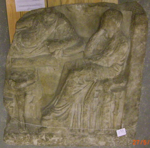 stèle funéraire, image 2/3