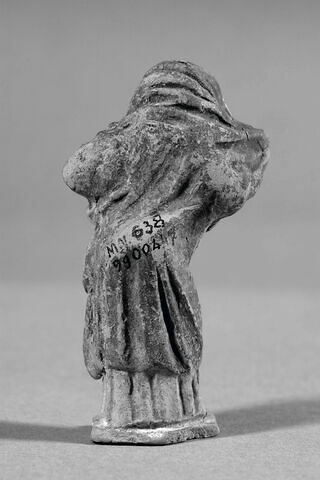 figurine, image 2/2