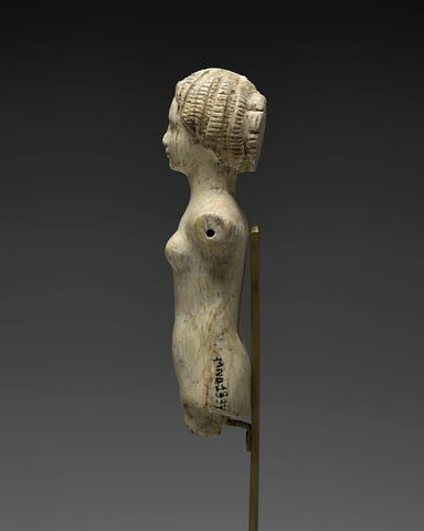 figurine, image 2/4