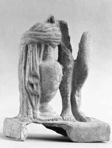 figurine, image 2/2