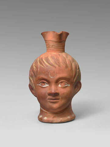cruche ; vase plastique