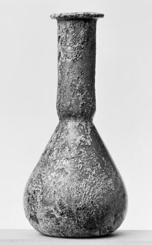 unguentarium, image 2/2