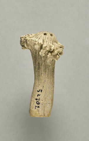 partie d'objet indéterminé, image 2/7