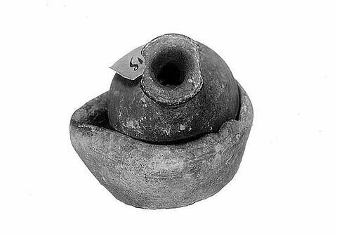 lampe ; unguentarium