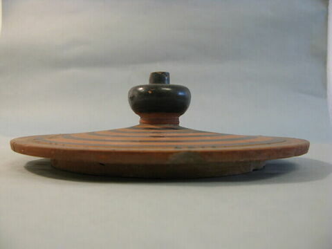 couvercle d'amphore, image 2/2