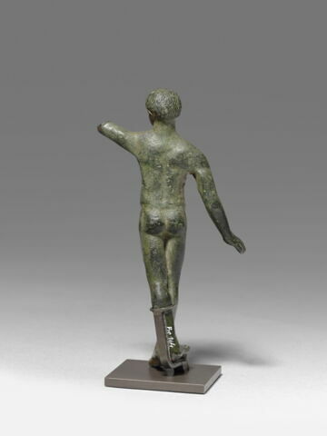 statuette, image 2/2