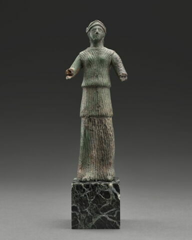 statuette