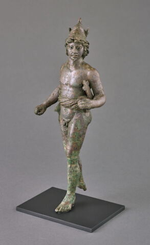 statuette, image 2/5