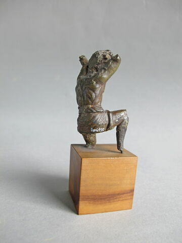 statuette, image 2/3