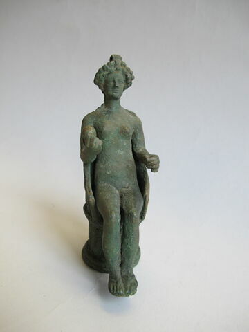 statuette