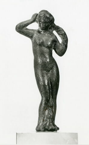 statuette