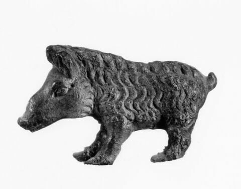 statuette