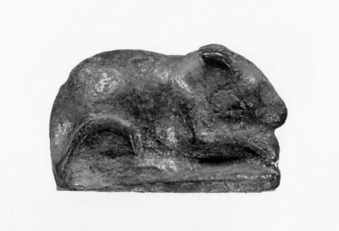 statuette