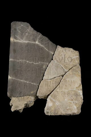 inscription, image 2/2