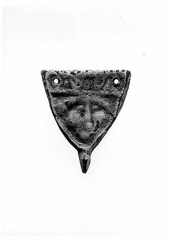 élément de collier  ; applique de vêtement