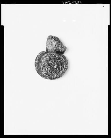 élément de collier ; amulette, image 3/12