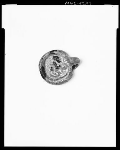 élément de collier ; amulette, image 7/12
