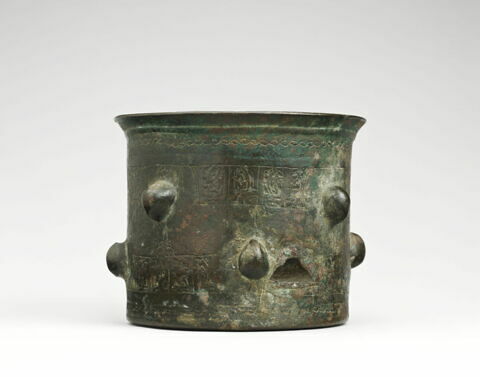 Mortier aux boutons de lotus, image 3/3