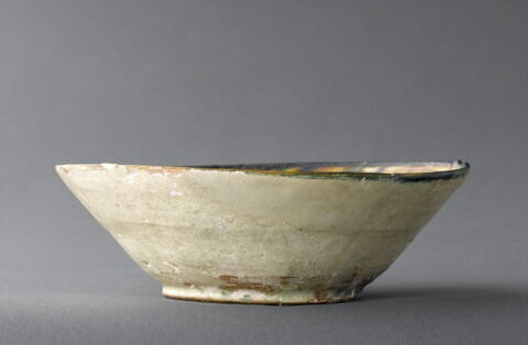 Coupe à décor jaspé, image 4/4