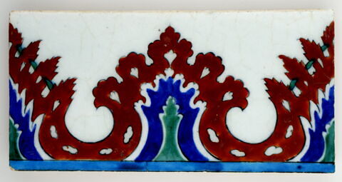 Carreau aux lambrequins feuillus, image 2/2