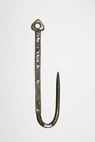 Croc d'étal de boucher (emblème ?), image 3/6