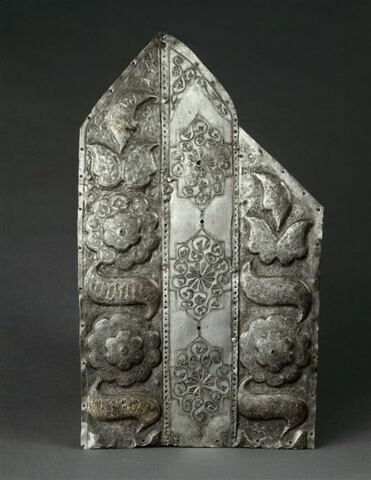 Panneau de barde équestre constitué de plaques rivetées ensemble, image 3/3