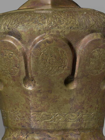 Aiguière facettée, image 16/38