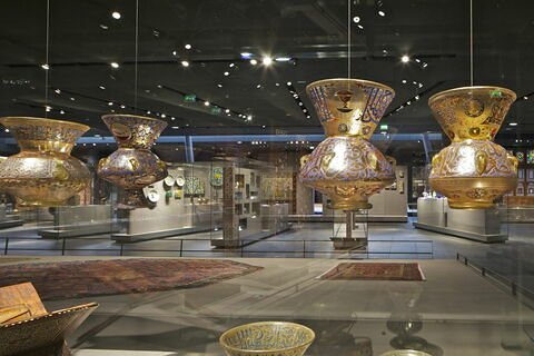 Lampe au nom de Sayf al-Din Shaykhu, image 2/3