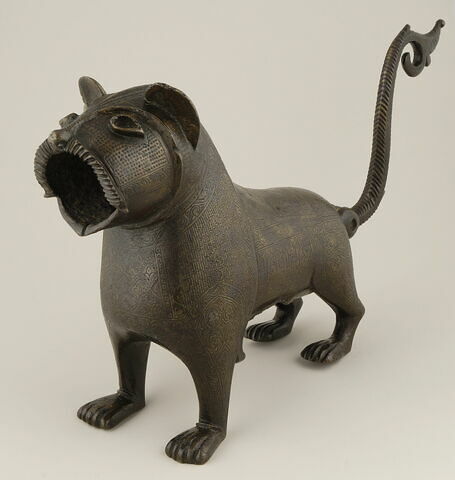 Lion dit 
