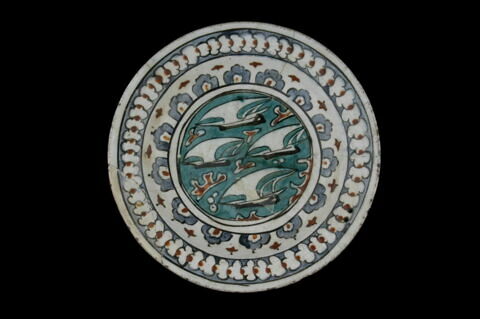Plat aux quatre bateaux
