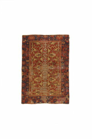 Tapis à arabesques anguleuses dit "Lotto de style kilim"