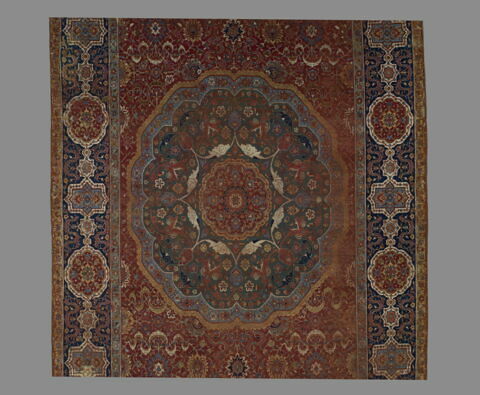 Tapis à médaillon central, image 11/13