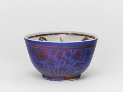 Finjân (tasse à café) à décor végétal