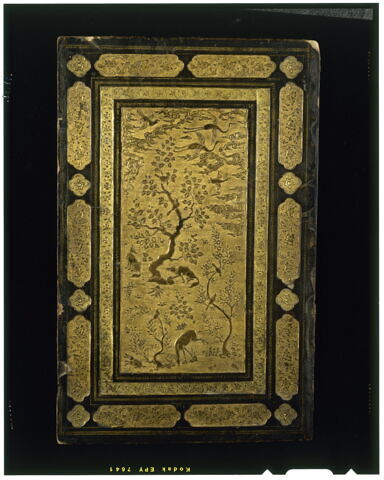 Plat de reliure, image 17/17