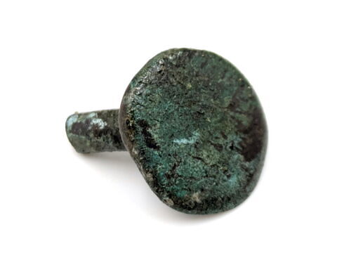 bague à chaton circulaire