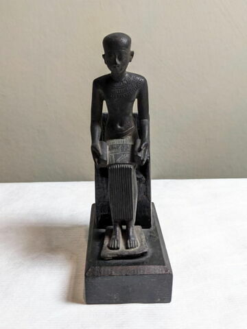 figurine, image 4/6