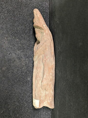figurine d'Isis, image 3/4
