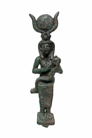 figurine d'Isis allaitant, image 4/5