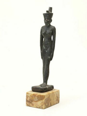 figurine