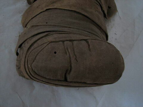 momie d'enfant, image 4/4
