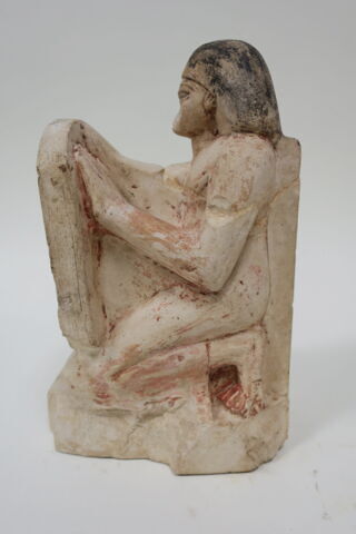 statue, image 5/5