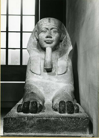statue, image 6/7