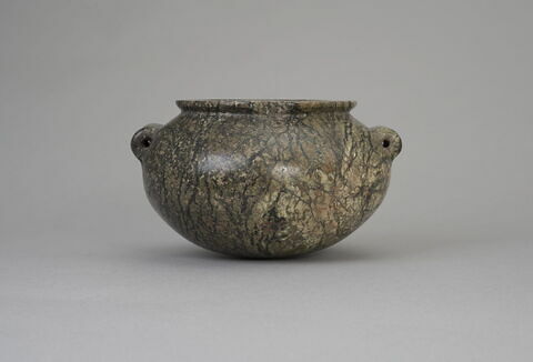 pot, image 2/2