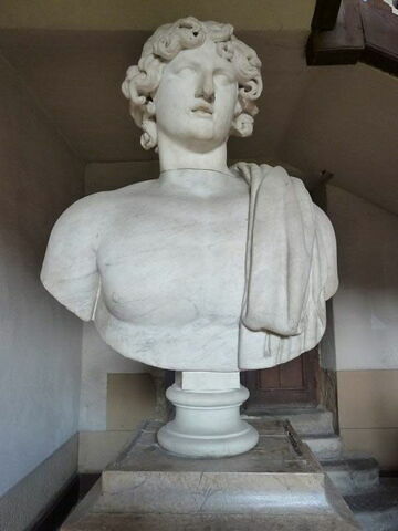 statue en buste