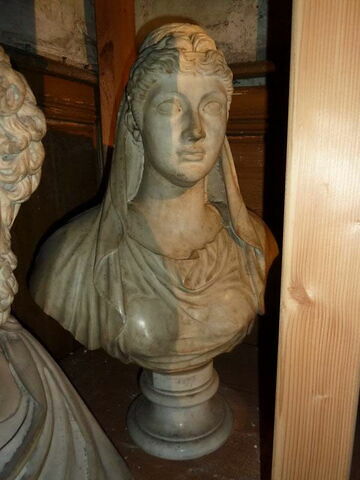 statue en buste