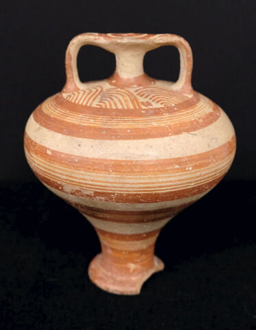 vase à étrier, image 2/7