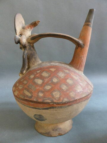 vase, image 3/3