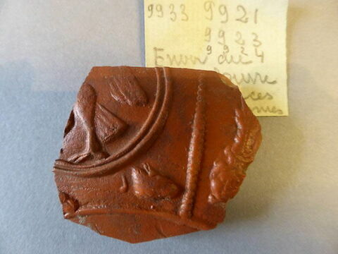 vase ; fragment